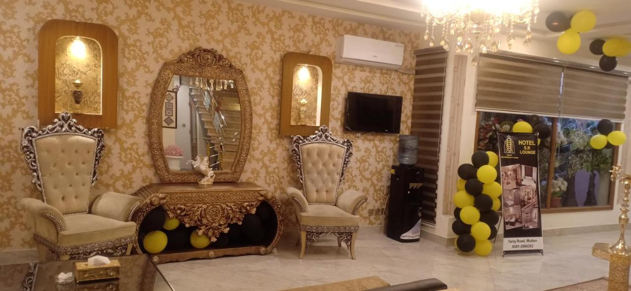Hotel S.R. Lounge ムルターン エクステリア 写真